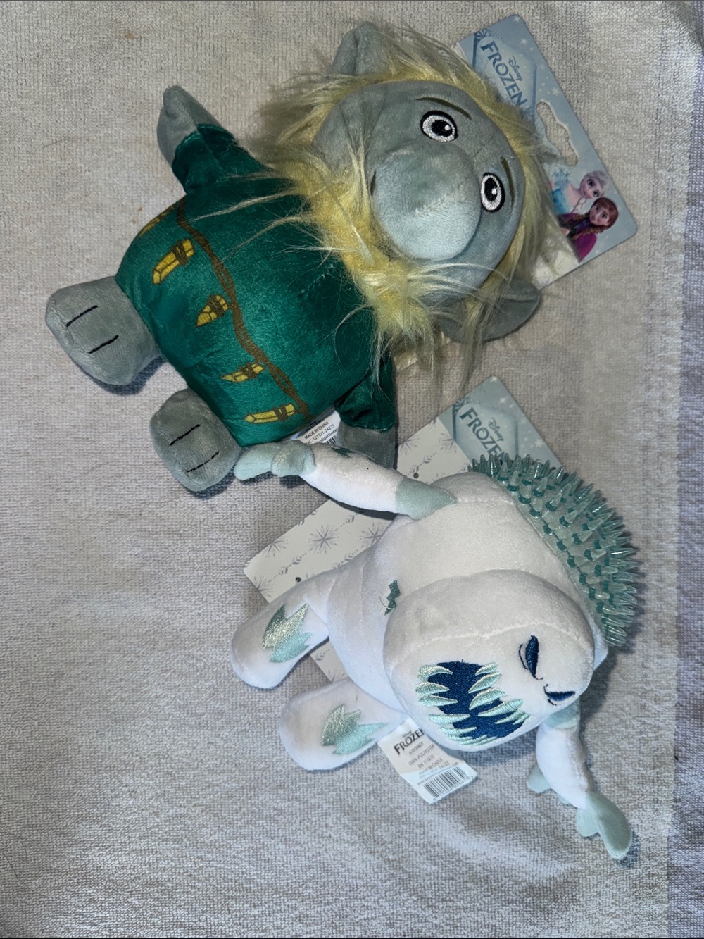 Disney ‘Frozen’ Plush Dog Toy Duo - NEW in packaging!